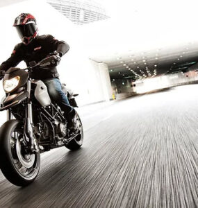 alquiler de motos en Medellín