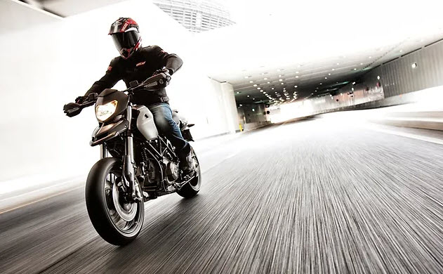 alquiler de motos en Medellín